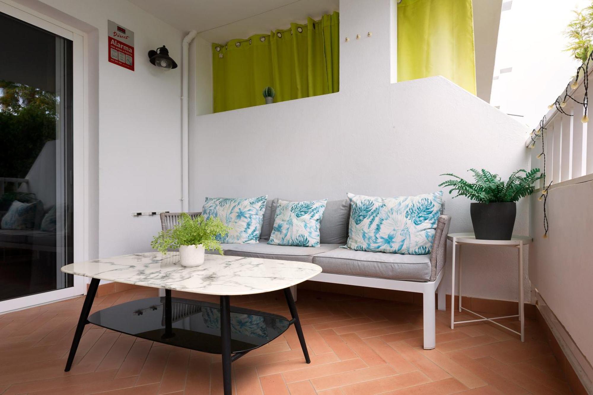 The Monkey House Apartment - A Jungle Of Comfort Коста Тегисе Екстериор снимка