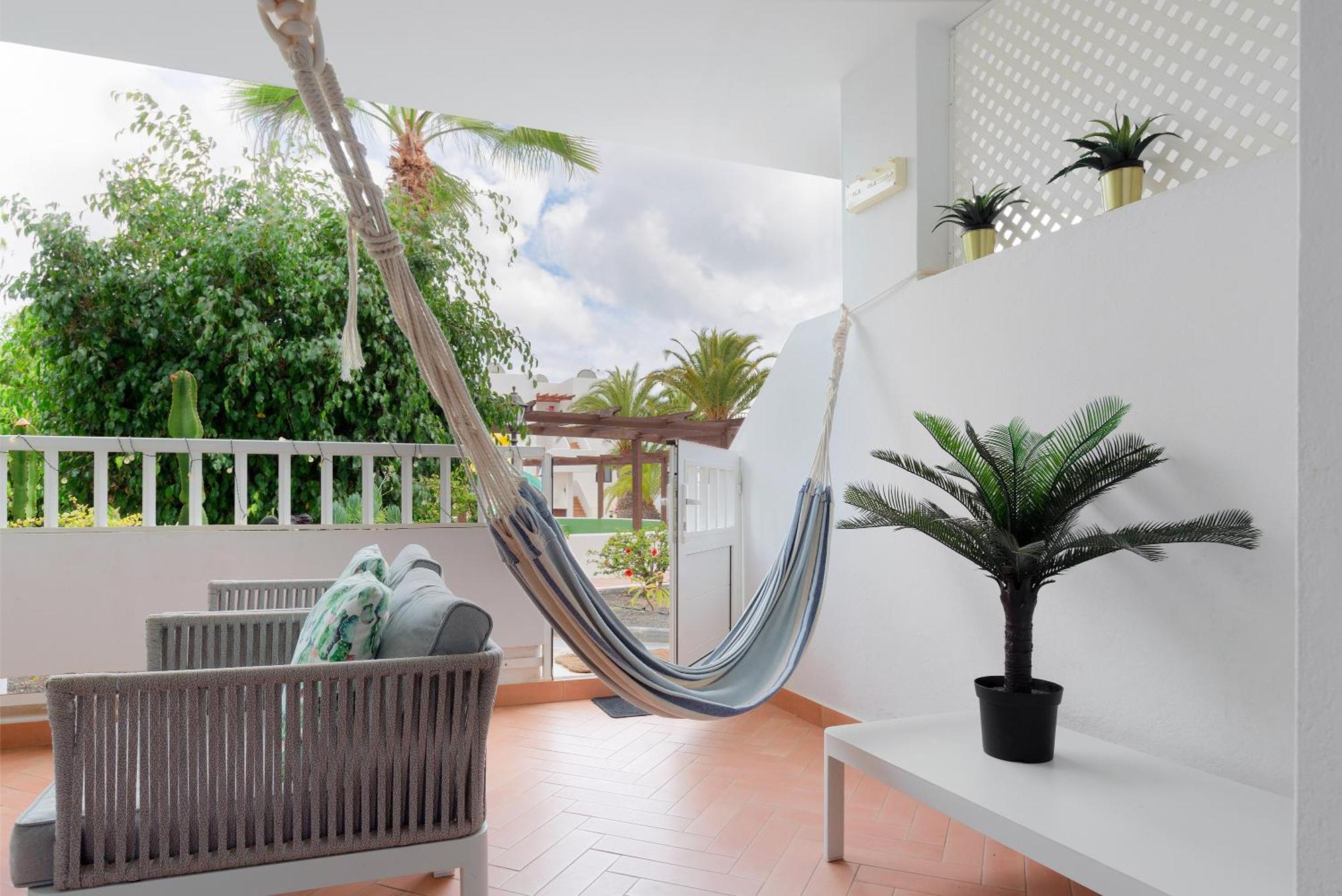 The Monkey House Apartment - A Jungle Of Comfort Коста Тегисе Екстериор снимка